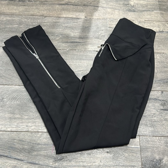 • Maniere De Voir • Women’s CORSET ZIP TROUSERS
Black 14 - Picture 3 of 6
